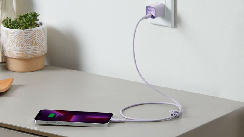 急速充電にはUSB PD (USB Power Delivery) に対応した充電器も必要1